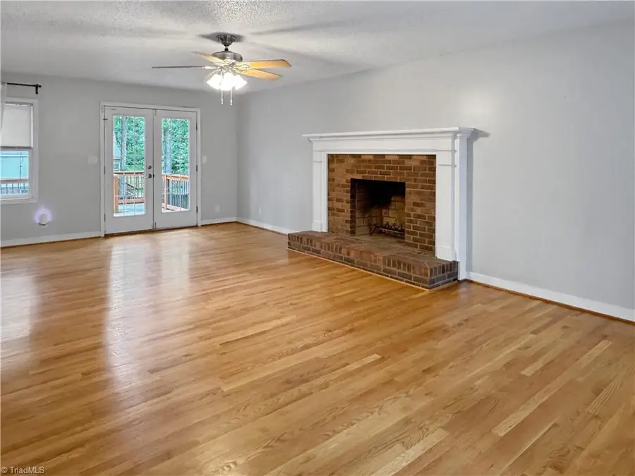 5208 Bridge Pointe Drive, Clemmons, NC 27012 - #3