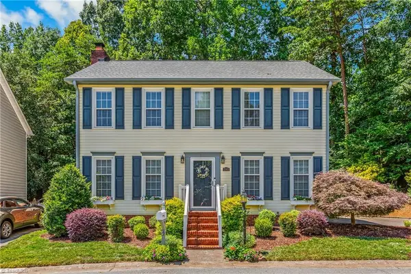 2901 Bradenton Drive, Winston-Salem, NC 27103