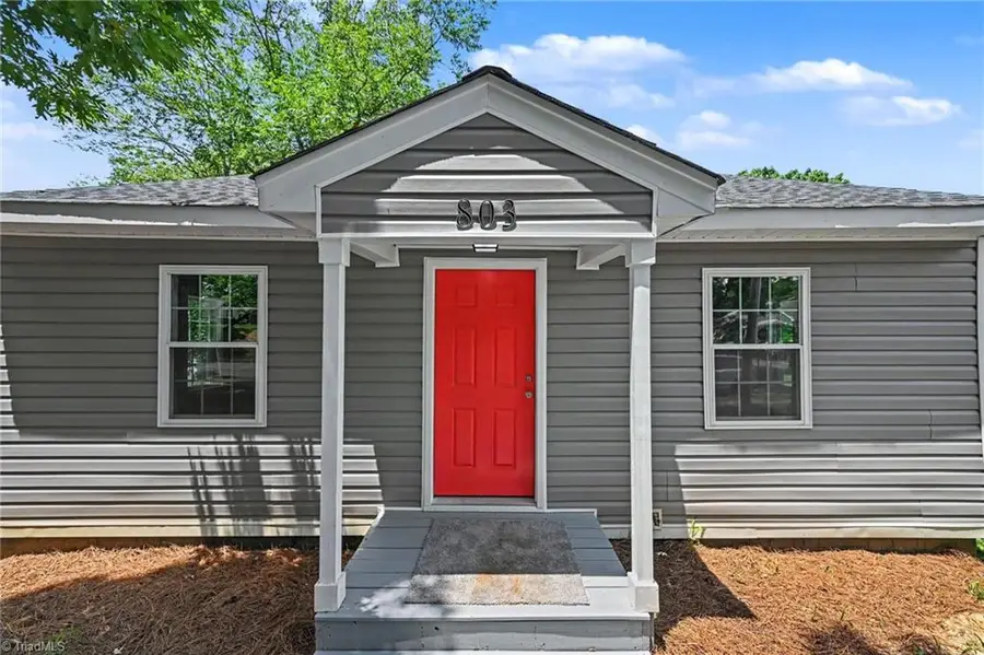 803 Cameron Street, Burlington, NC 27215 - #2