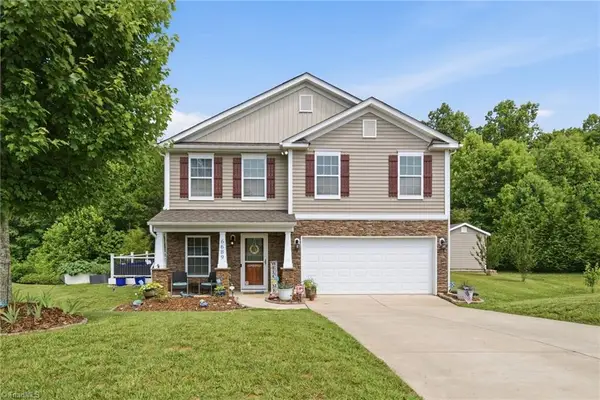 6689 Ridge Bluff Drive, Rural Hall, NC 27045