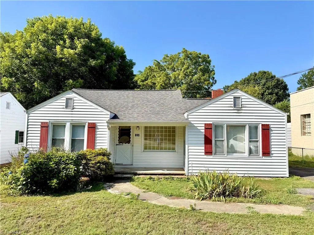 813 W Main Street, Yadkinville, NC 27055 - #1