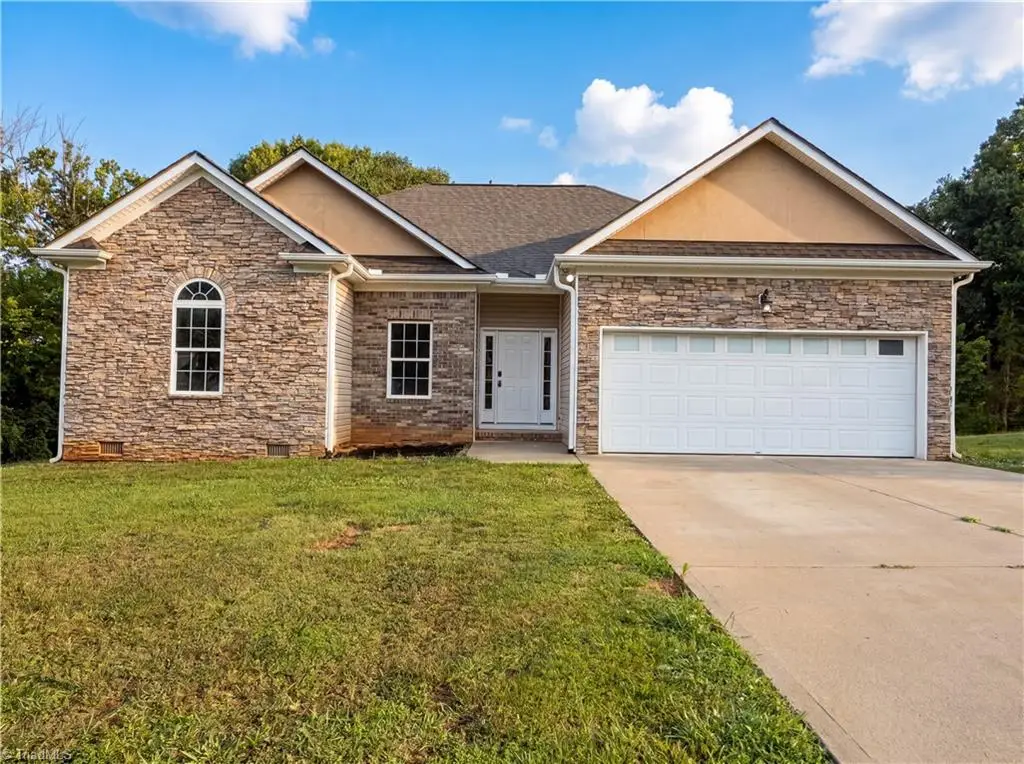404 Winchester Drive, Graham, NC 27253 - #1