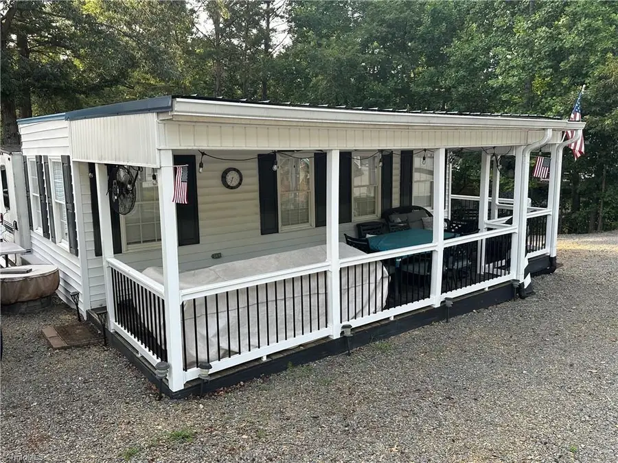 138 Marina Drive, New London, NC 28127 - #3