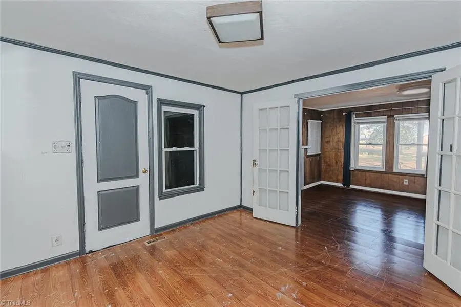 1364 Rauhut Street, Burlington, NC 27217 - #3