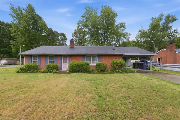 2101 W Vandalia Road, Greensboro, NC 27407