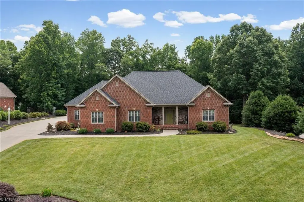 704 Terrace Drive, Lexington, NC 27295 - #1
