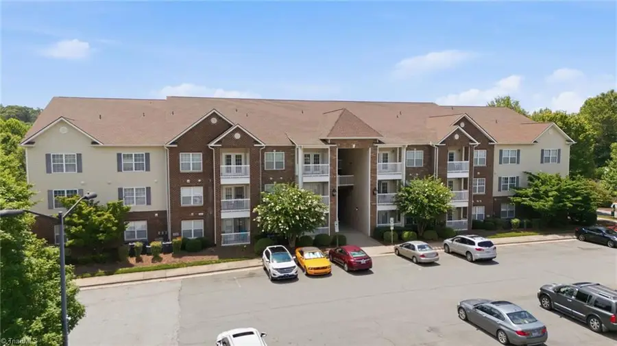 1380 Heritage Pointe Drive #204, Winston Salem, NC 27127 - #3