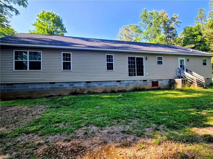 2311 Chrisco Road W, Seagrove, NC 27341 - #2