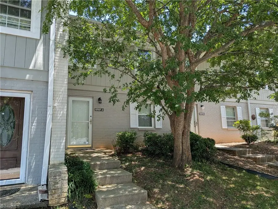 5707 Bramblegate Road #J, Greensboro, NC 27409 - #2