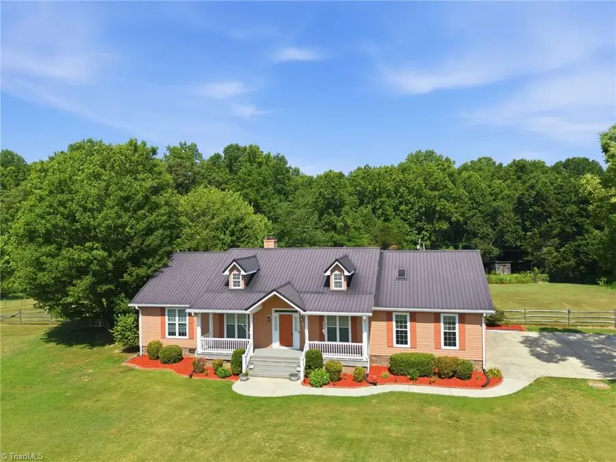 4650 Highway 801, Woodleaf, NC 27054 - #2