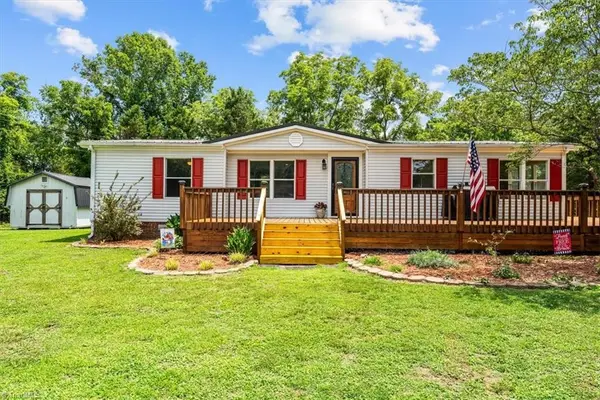 432 Patterson Grove Road, Ramseur, NC 27316