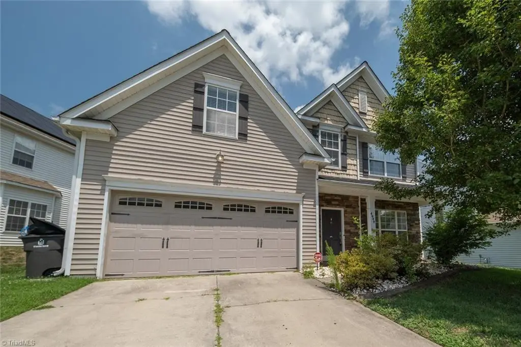 4949 Old Towne Village Circle, Pfafftown, NC 27040 - #1