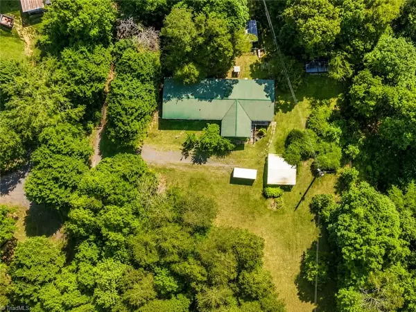 2742 George York Road, Randleman, NC 27317