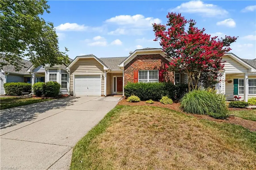 19 Mansfield Circle, Greensboro, NC 27455 - #2