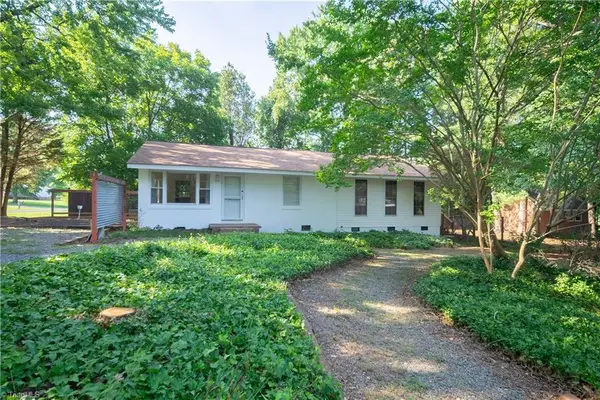 7606 Bailey Lane, Liberty, NC 27298