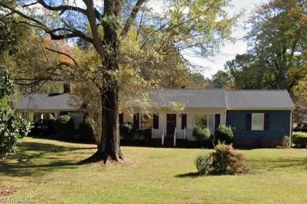5109 Nc Highway 89 E, Walnut Cove, NC 27052