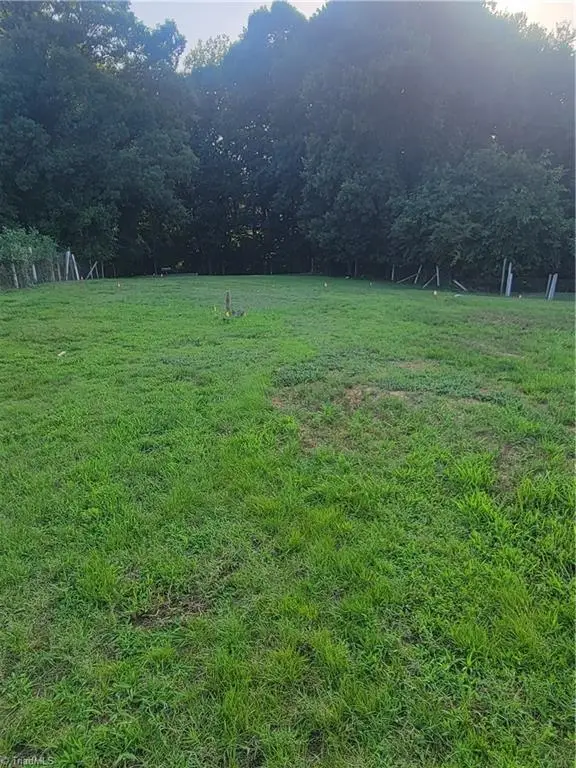 5441 Uwharrie Road, Archdale, NC 27263