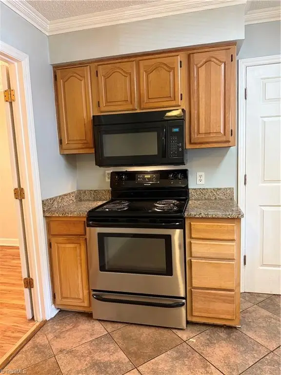 209 N Rotary Drive, High Point, NC 27262 - #2