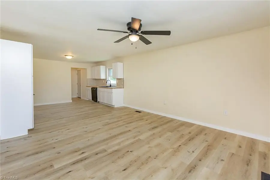 304 Phillips Street, Thomasville, NC 27360 - #3