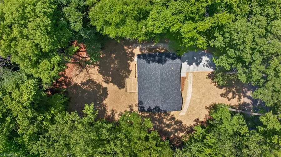 239 Lake Drive 8, Lexington, NC 27292 - #3