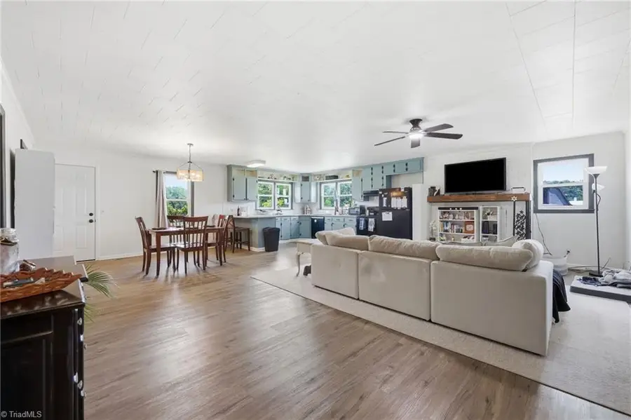 908 Boone Road, Burlington, NC 27217 - #3
