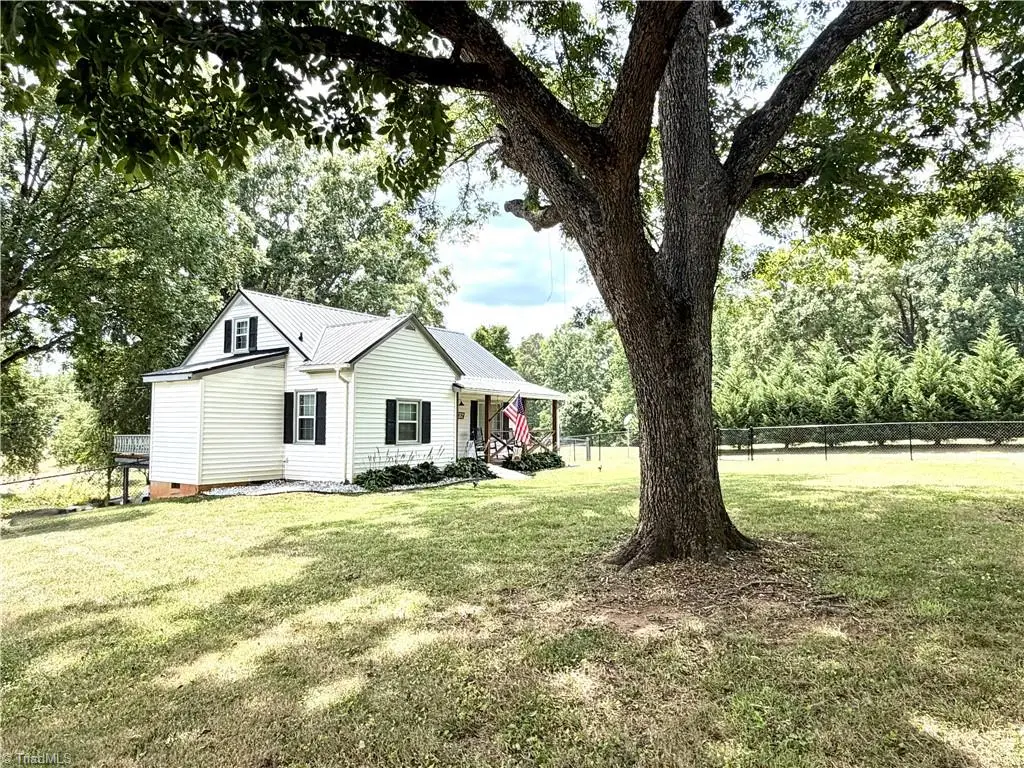 2935 Boones Cave Road, Lexington, NC 27295 - #1