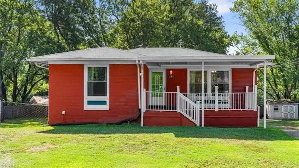8 Armhurst Court, Greensboro, NC 27405