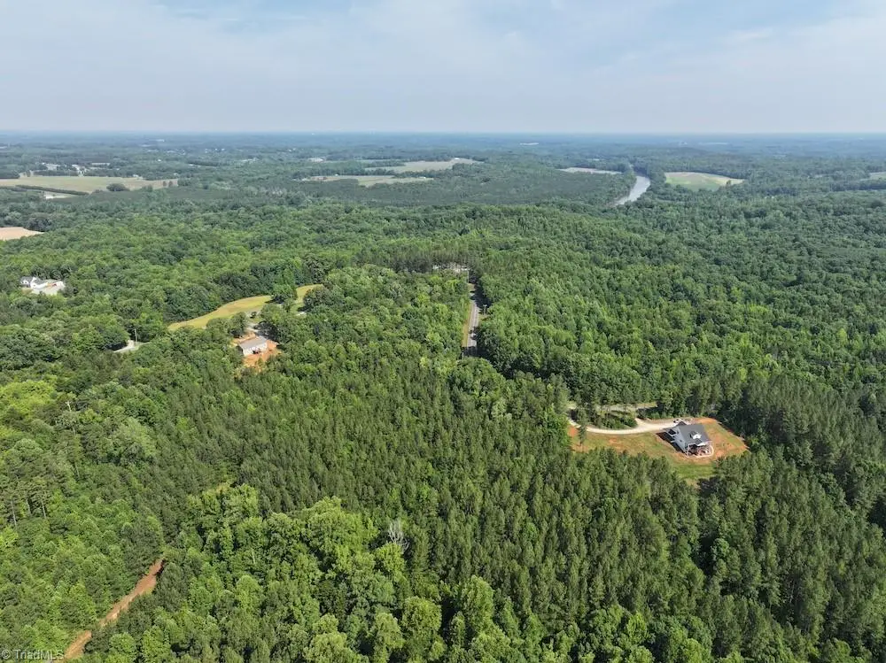 1048 N Goat Pasture Road, Lexington, NC 27295 - #1
