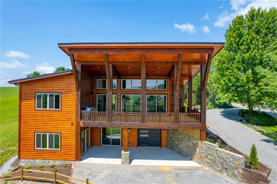 16 Bear Lodge Drive, Sparta, NC 28675 - #2