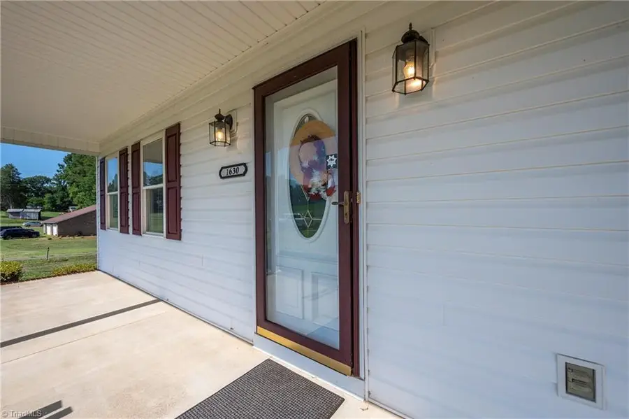 1630 Yadkin Valley Road, Advance, NC 27006 - #3