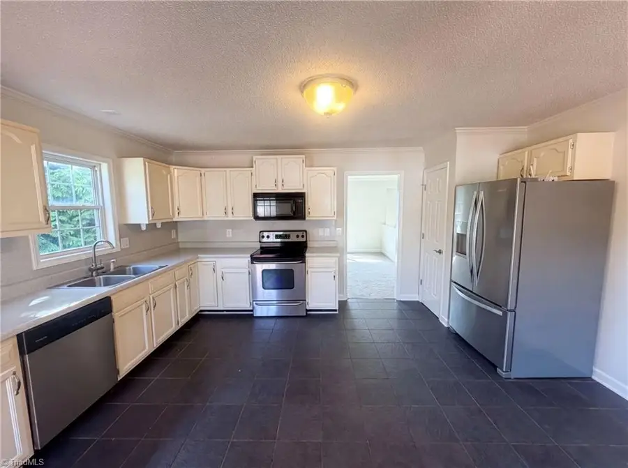 109 Briarcreek Drive, Midway, NC 27107 - #2