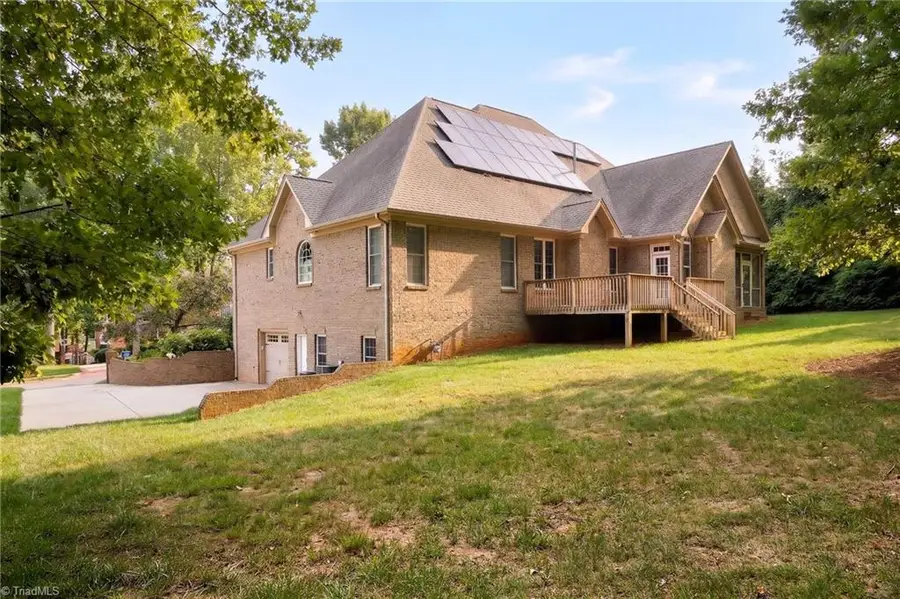 426 Chesham Drive, Kernersville, NC 27284 - #3