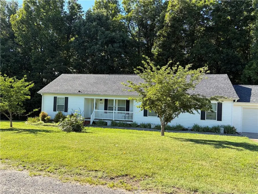 3826 Running Deer Road, Jonesville, NC 28642 - #2