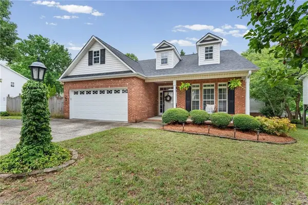 1900 Austin Place Lane, Winston-Salem, NC 27127