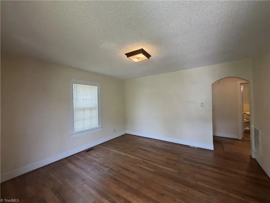 324 E Mcculloch Street, Greensboro, NC 27406 - #3