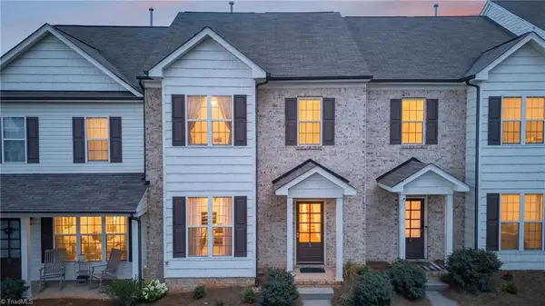 8 Nandina Drive, Greensboro, NC 27455