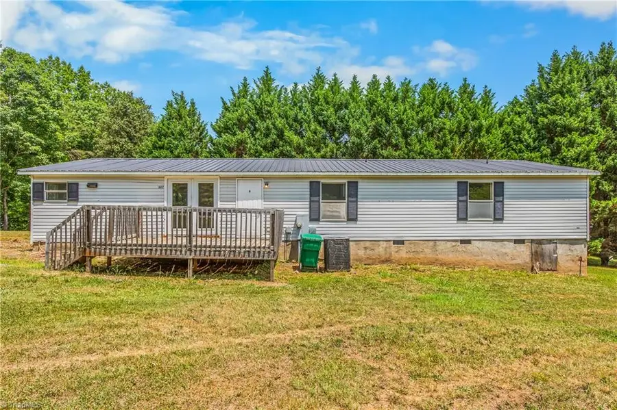 1017 Sourwood Drive, Hamptonville, NC 27020 - #2