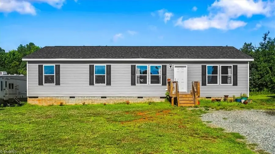 243 Blue Rose Lane, Lexington, NC 27295 - #2