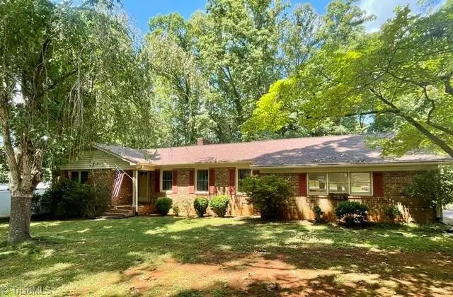 10 Woodcrest Drive, Lexington, NC 27295 - #2