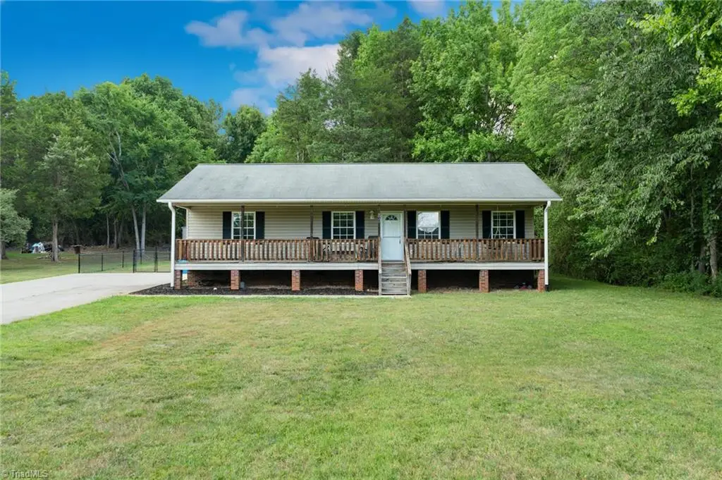 80 Meadowdale Drive, Denton, NC 27239 - #1