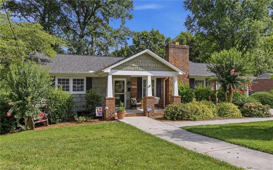 2755 Cherokee Lane, Winston Salem, NC 27103 - #2