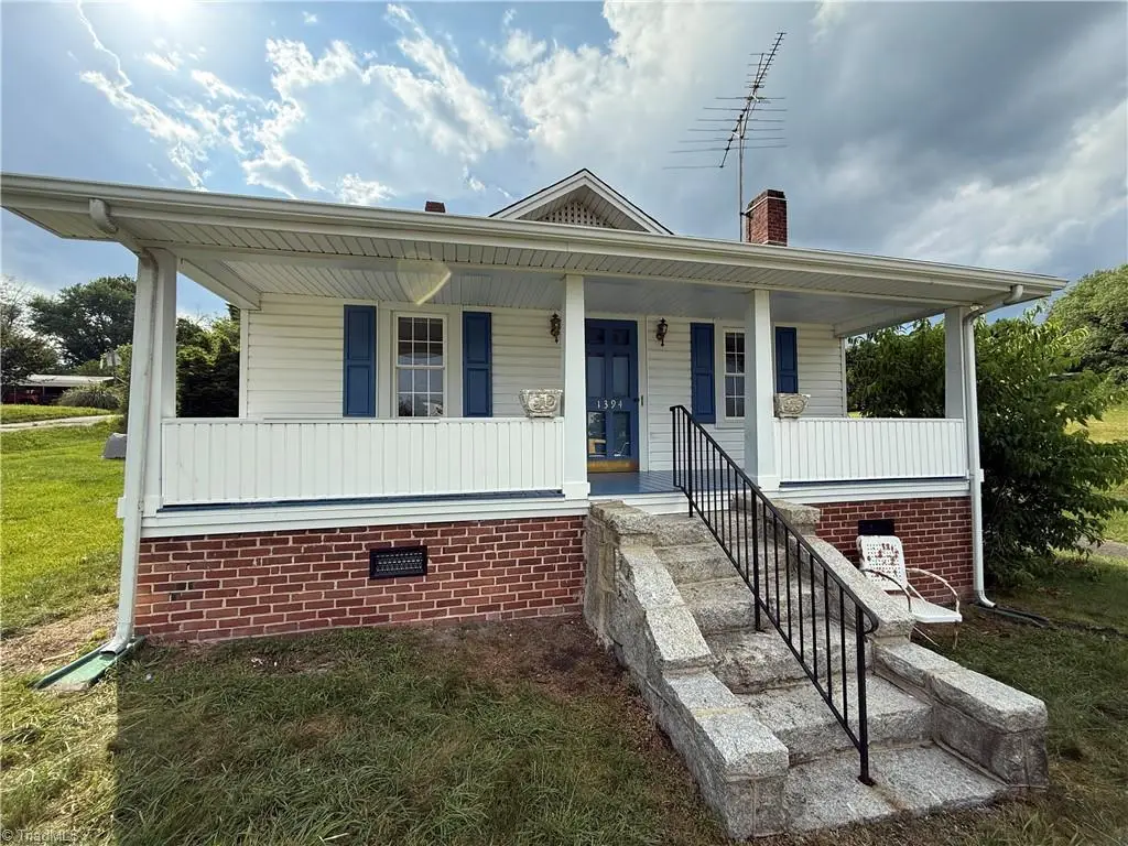 1394 Forrest Drive, Mount Airy, NC 27030 - #1