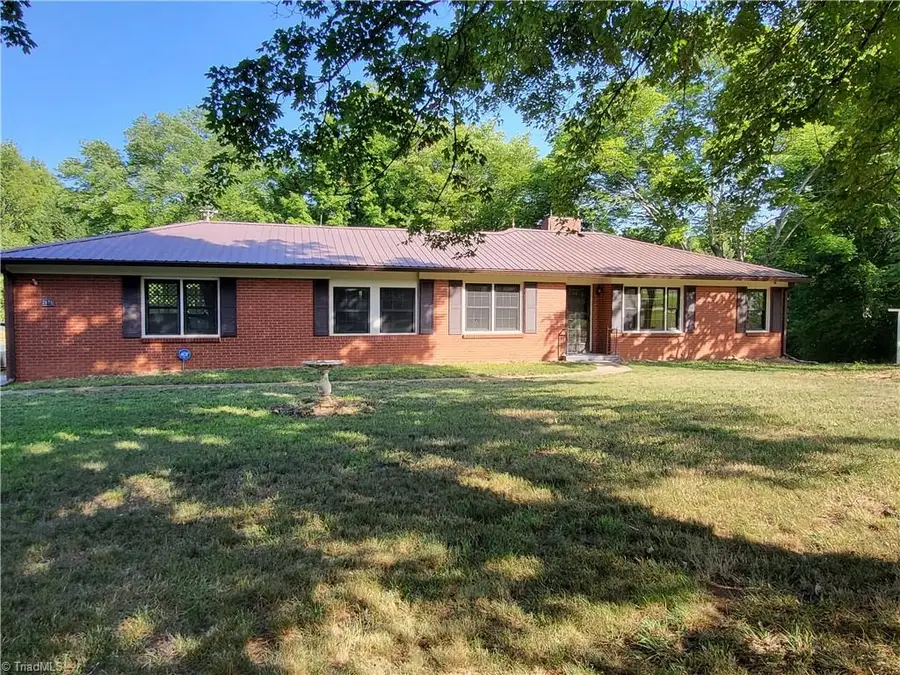 2678 Allred Road, Lexington, NC 27292 - #2