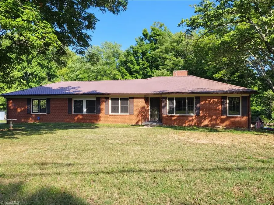 2678 Allred Road, Lexington, NC 27292 - #3
