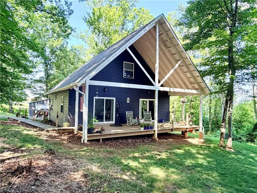 74 Forest Lane, Ennice, NC 28623 - #2
