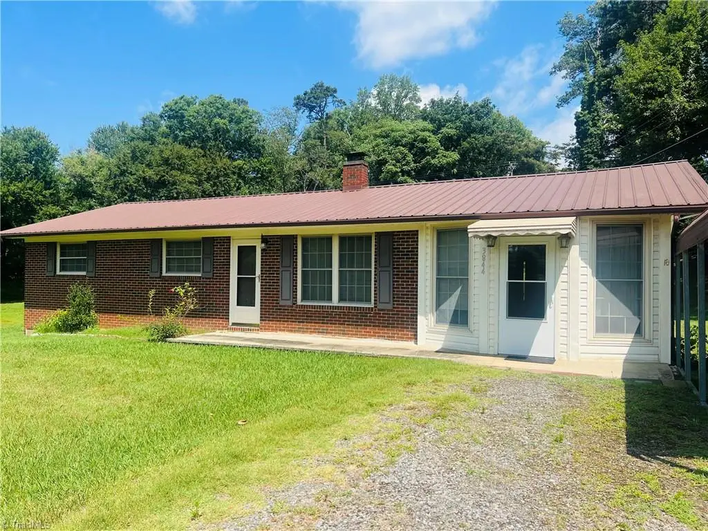 3844 Nc 268, Siloam, NC 27047 - #1