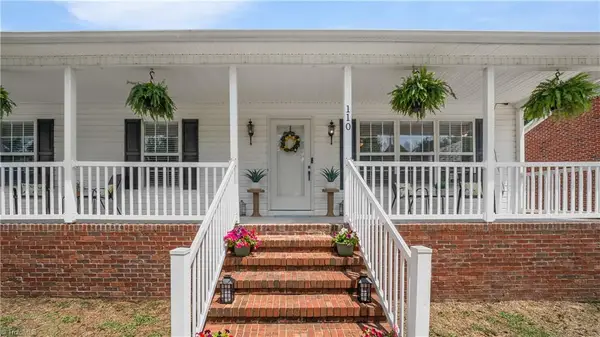 110 Larkspur Lane, Thomasville, NC 27360