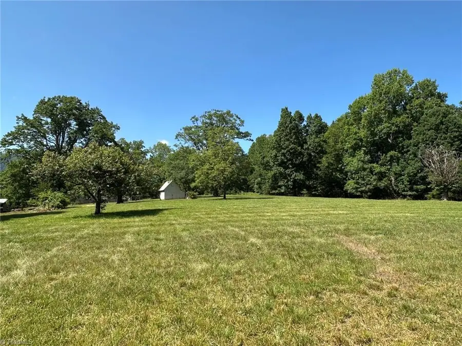 4188 Us Highway 21, Thurmond, NC 28683 - #3