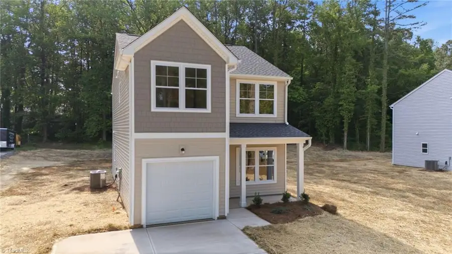 122 Maplewood Avenue, Thomasville, NC 27360 - #3