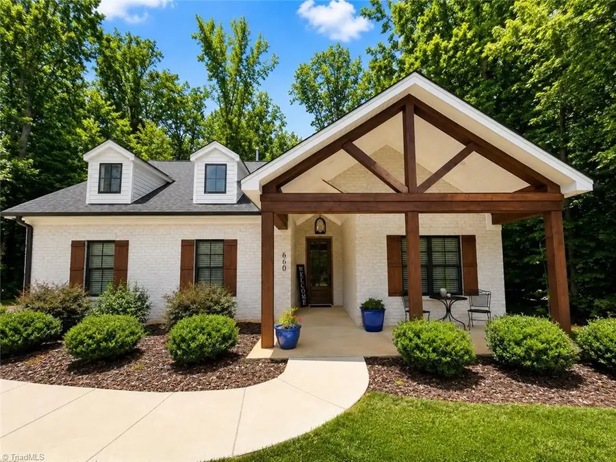 660 Corregidor Street, Mebane, NC 27302 - #2